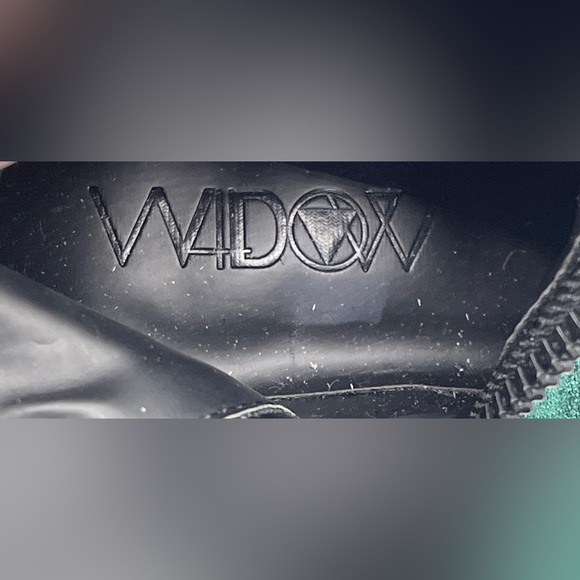 Dolls Kill Emerald Green Velvet Platform Combat Boots Goth Grunge Lace Up Size 7 - Picture 7 of 7